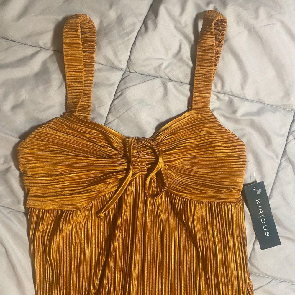 Elegant Copper Pleated Dress - Picture 2 of 7
